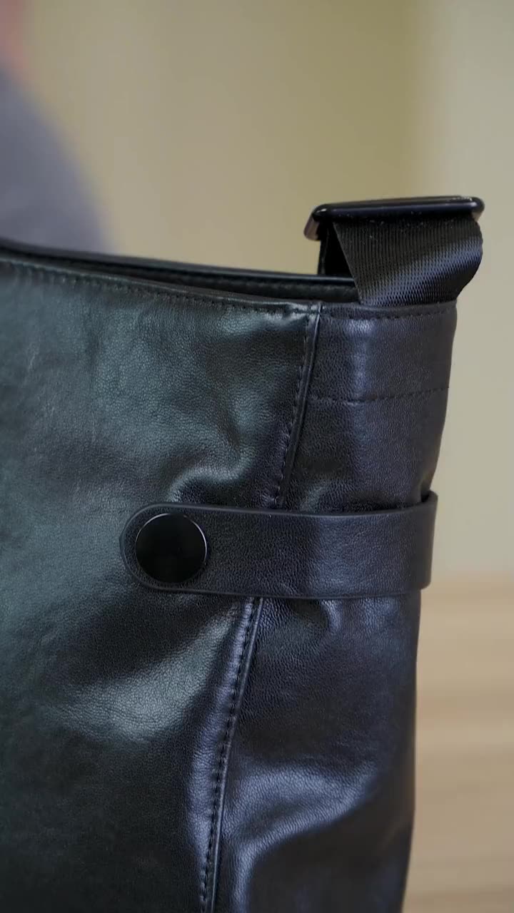 BJIAX Fashion Waterproof Leather Men Messenger Bag (11")