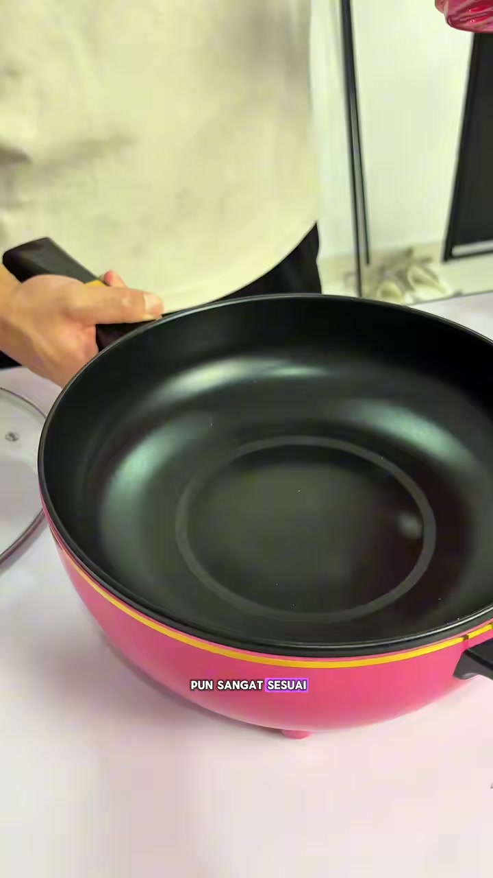 Hulmer’s electric wok🔥 harga sagat murah 😍 cepat grab satu ✨     #masakansimple #masak #household #cooking