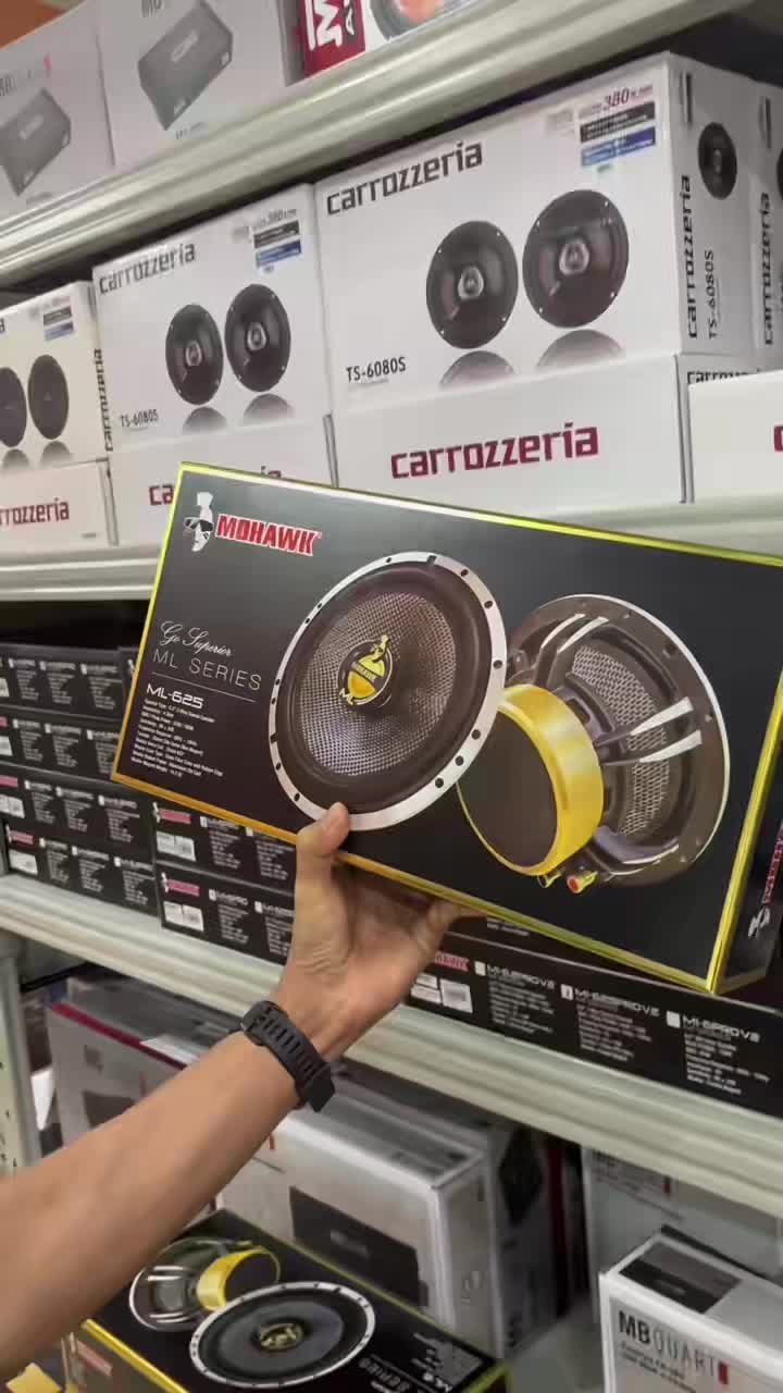 2way Speaker Mohawk ML SERIES 6.5 inci guys..kalau berminat boleh belindalam kita punya live ataupun showcase kite guys..come on..      #mohawkandroidplayer #mohawkaudio #mohawkoemspeaker #mrkarpuchong #mrkarpj