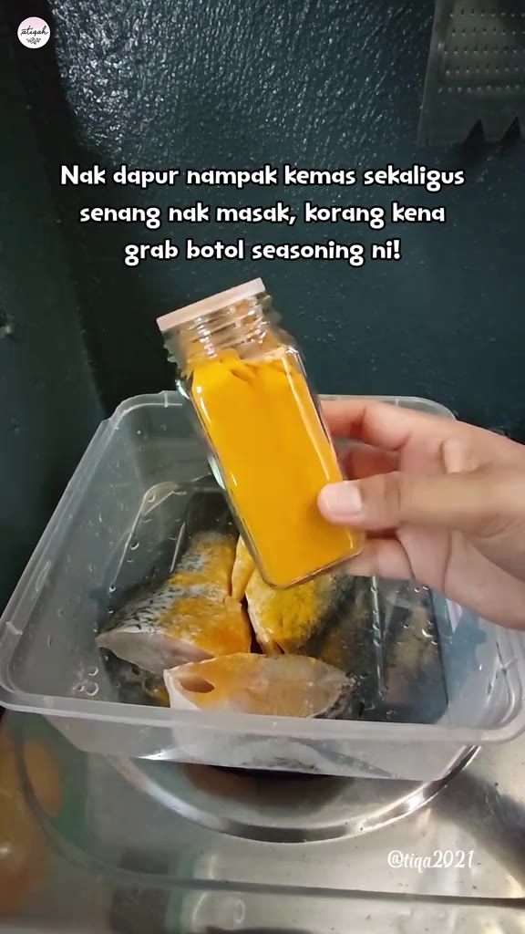 Comel & praktikal sangat botol seasoning ni! mak2 yang suka dapur kemas kena borong botol rempah ni! #seasoningbottle #botolrempah #dapurkemas #kitchenware #kitchengadgets