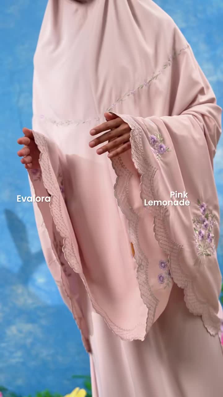 The touch of Evalora brings softness, elegance, and beauty into every moment. Made to feel gentle on the skin, it is a piece you will remember from the very first wear. Beautiful for your own collection and even more meaningful as a gift for someo...
