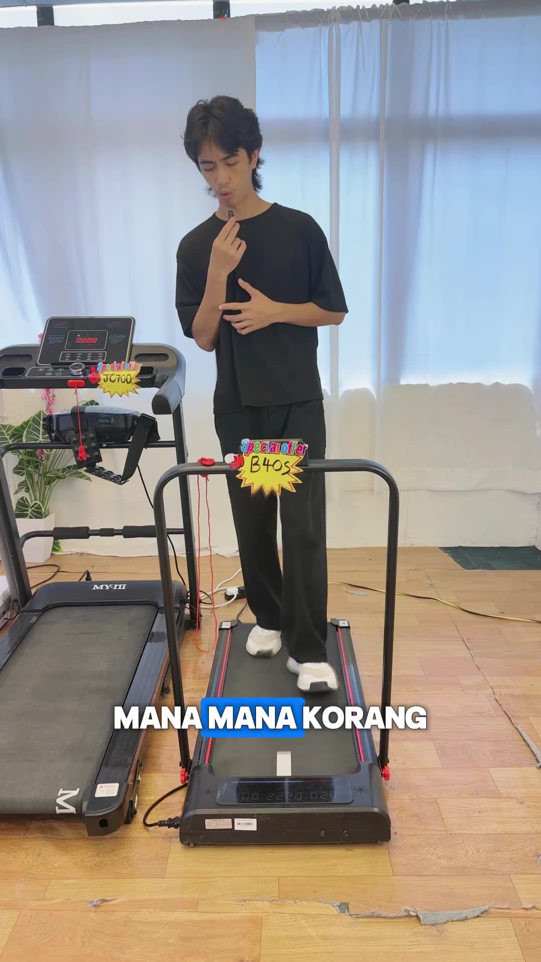 Mudah dibawa, sesuai untuk rumah kecil & apartmen #WalkingPad #WalkingPadMalaysia #treadmill #treadmillrumah #treadmilllipat #treadmillkecil #alatfitnessrumah #tidakambilruang #walkingpad #mesinlari #senamanrumah #alatfitness #alatolahraga #fypppp...
