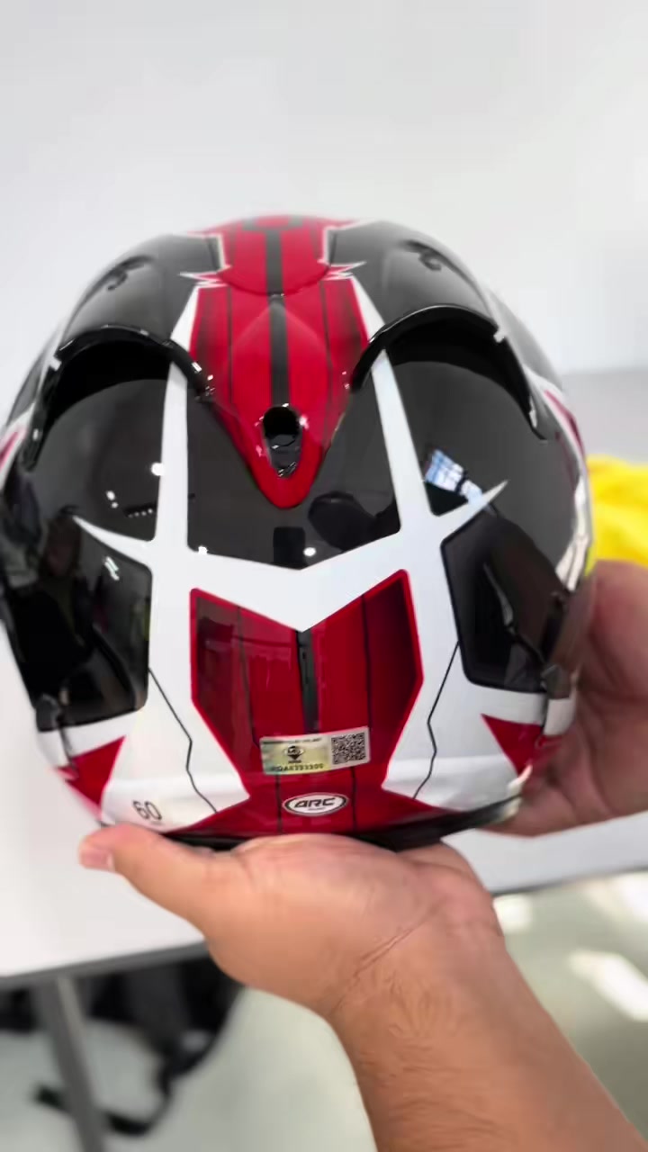 Dari pakai Stella copy baik pakai hok ni baru ado meney 🤜🤛        #smartbiker #fyp #helmetmurah #arc #helmetmurahmalaysia #archelmet