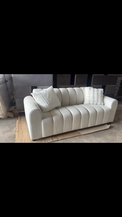 Real photo real sofa actual sofa photo #sofacantik three seater sofa (sofa display only) #directfactory made in Malaysia #sofa #hargakilang #malaysia