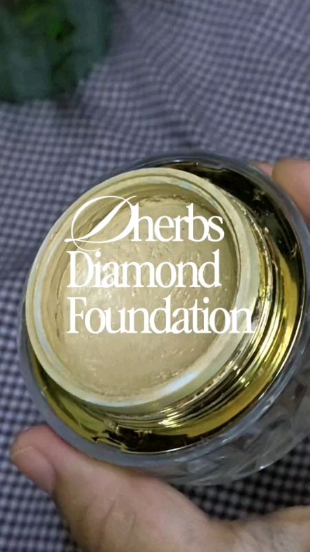 Product dherbs the best ! 🥹😍#fyp #xycba #beauty #dherbs #foundation #smooth #viral #skin #careroutine #Lifestyle #life