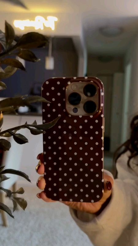 polka dot Iphone case🤎 obsessed! #iphone #case #polkadot #classy #cute #trendy #foryou #fyp