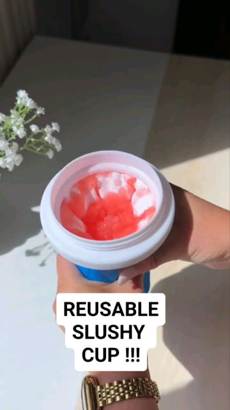 Make your own ice slushy at home ! ❄️🍦#viralthings #Slushy #slushycup #reusable #silicone #athome #homemade #kitchengadget #icecream #quickfreeze #Li