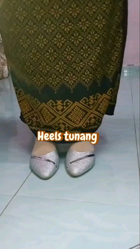 #heelsfordinner #heelstunang #heelsviral #kasutkahwin #heelsmurah #racunshopee #fyp