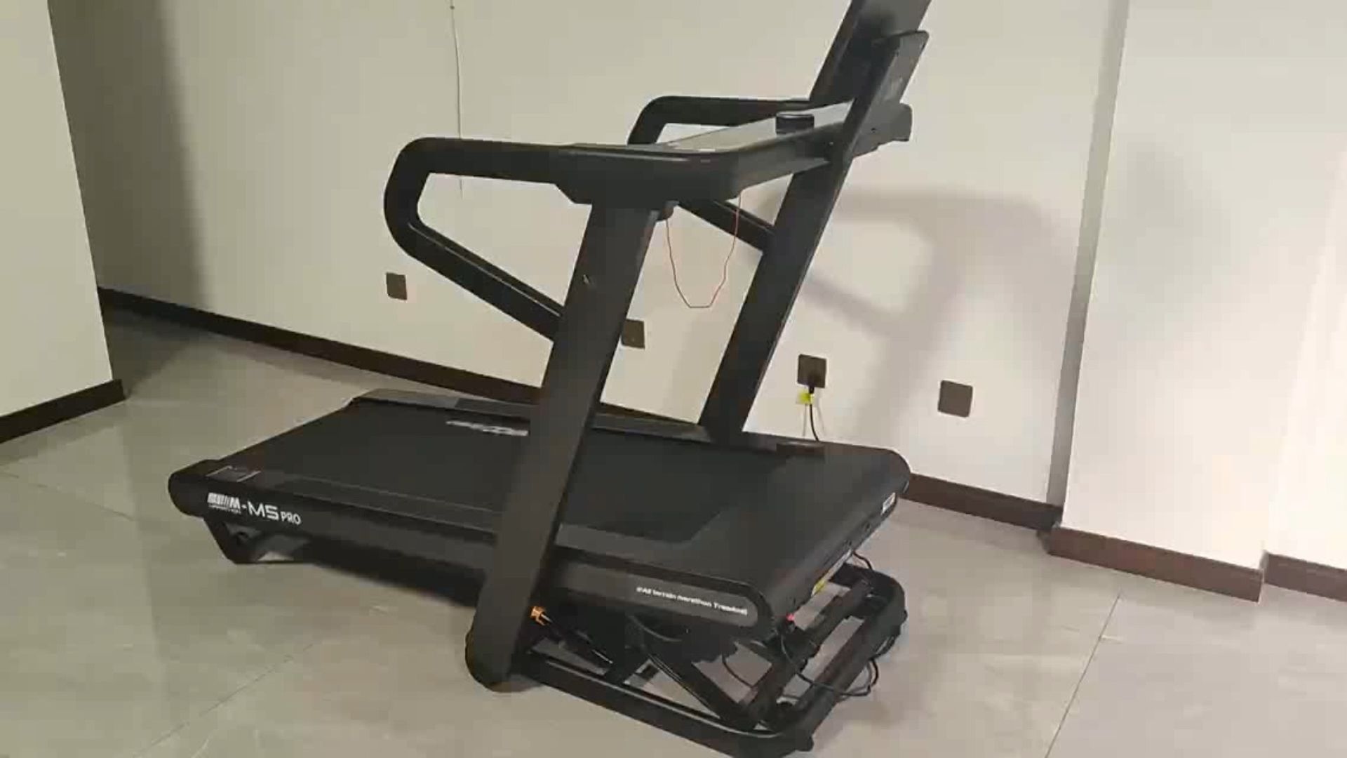 Incline workout lifts hips & shapes curves, ample space for unrestricted exercise#M5 #treadmill